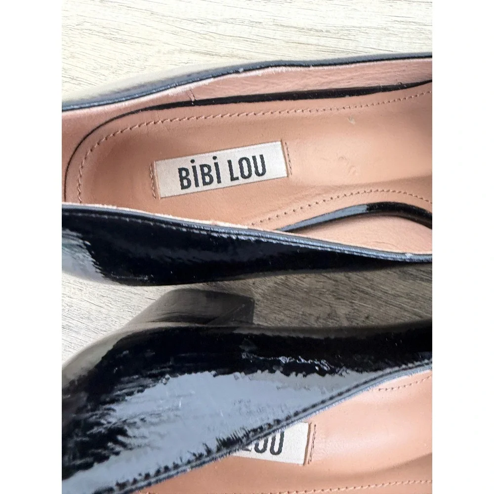 Bibi Lou Black Patent Leather Gold Horsebit Block Heel  Oxford Pump 573Z21AN  39